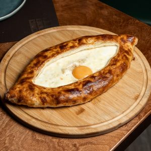 Хачапури по-аджаррски