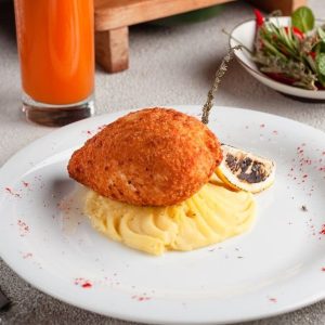 Куриная котлета по-киевски